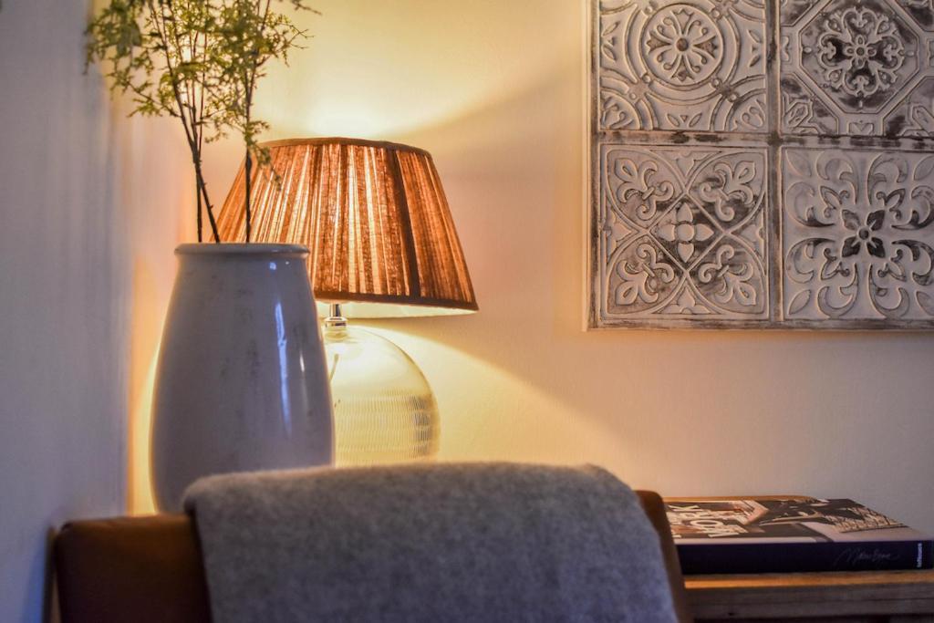The Malthouse - Naturally Styled Central Apartment Cirencester Bagian luar foto